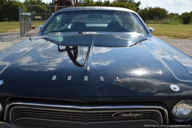 Dodge Challenger 1972 image number 31