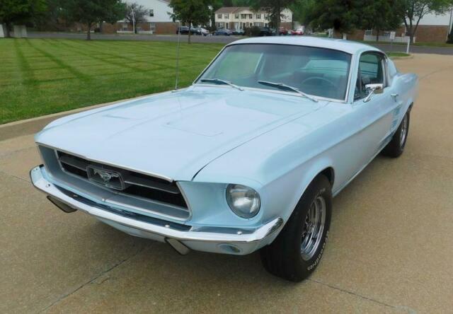 Ford Mustang 1967 image number 11