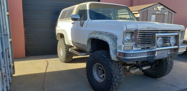 Chevrolet Blazer 1975 image number 0