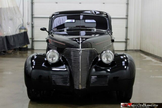 Chevrolet Chevy 1939 image number 1