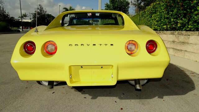 Chevrolet Corvette 1974 image number 28