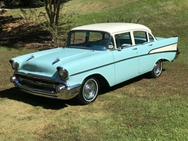 Chevrolet Bel Air/150/210 1957 image number 27