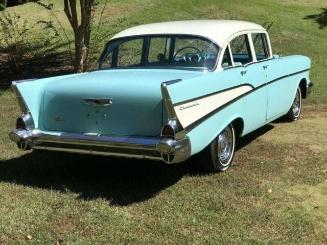 Chevrolet Bel Air/150/210 1957 image number 40