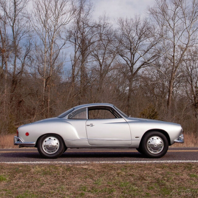 Volkswagen Karmann Ghia 1969 image number 1