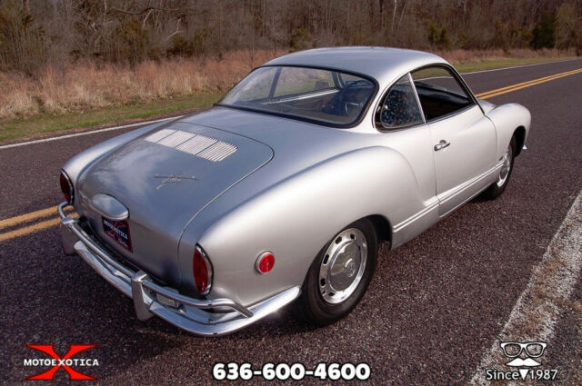 Volkswagen Karmann Ghia 1969 image number 29