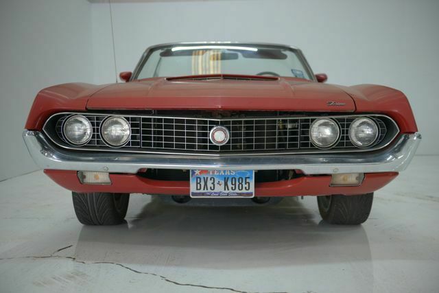 Ford Grand Torino 1970 image number 2