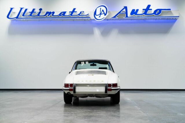 Porsche 911 1971 image number 3