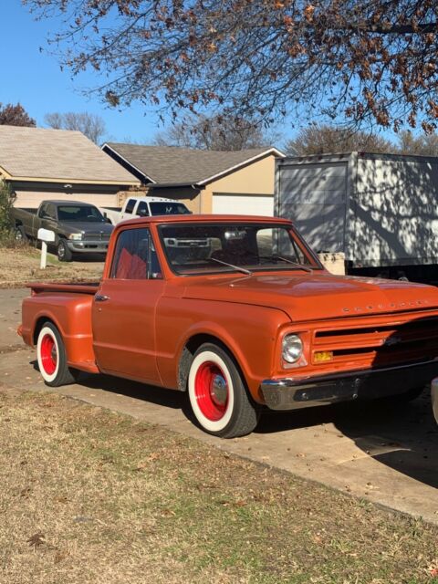 Chevrolet C-10 1967 image number 10