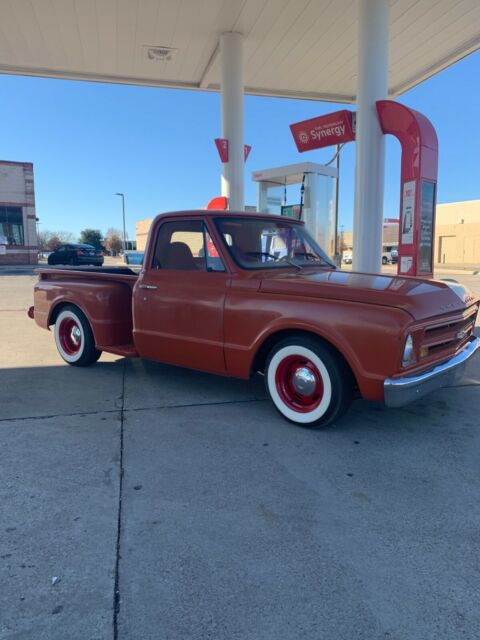 Chevrolet C-10 1967 image number 14