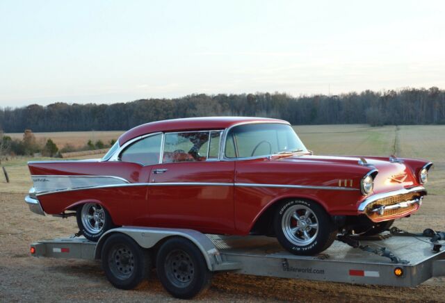 Chevrolet Bel Air/150/210 1957 image number 29