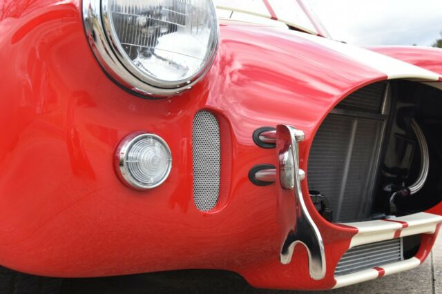 Shelby Cobra 1965 image number 30