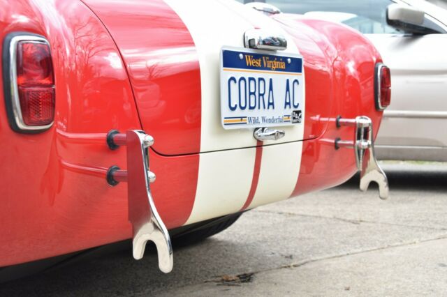 Shelby Cobra 1965 image number 31