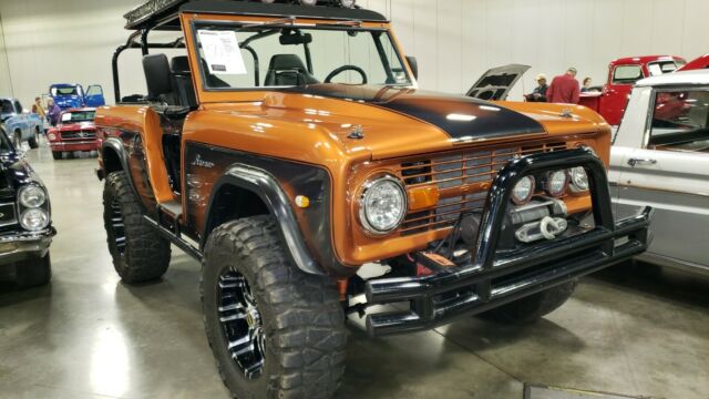 Ford Bronco 1973 image number 18