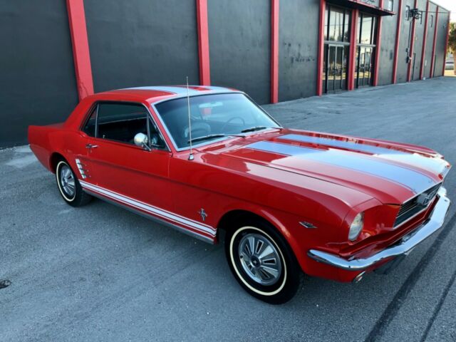 Ford Mustang 1966 image number 27