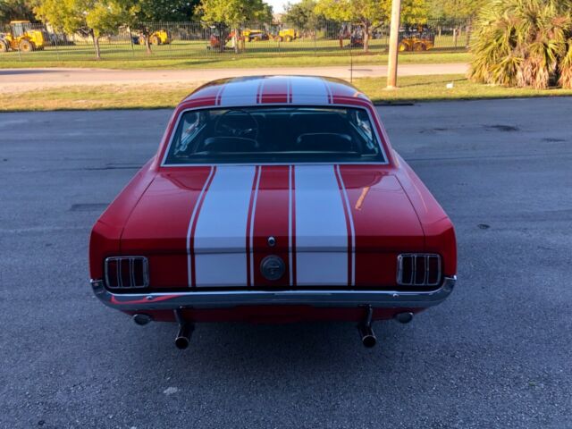 Ford Mustang 1966 image number 32