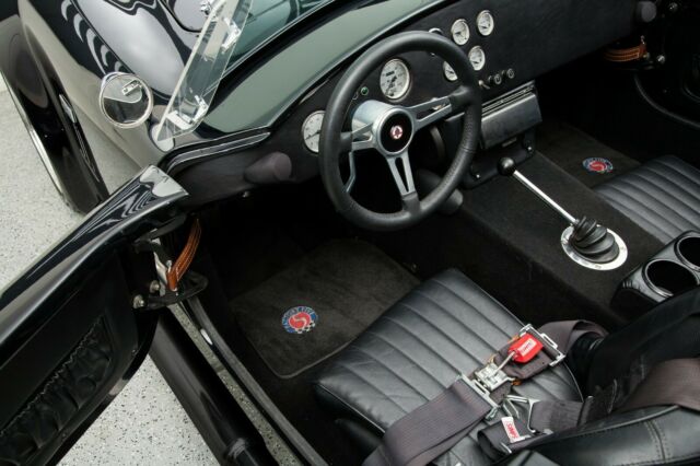 Shelby Cobra 1965 image number 16