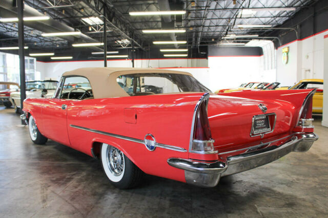 Chrysler 300 Series 1957 image number 17