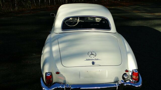 Mercedes-Benz 190-Series 1959 image number 25