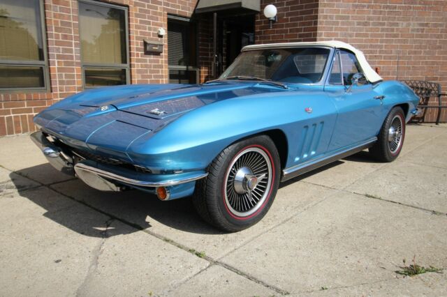 Chevrolet Corvette 1966 image number 0