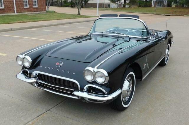 Chevrolet Corvette 1962 image number 11