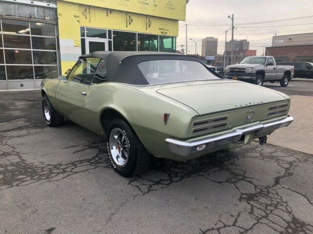 Pontiac Firebird 1968 image number 26