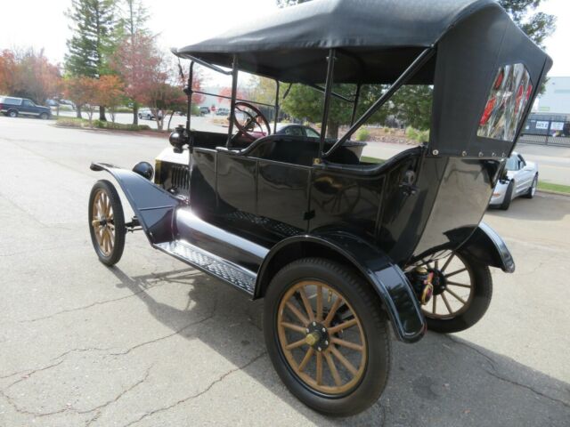 Ford Model T 1915 image number 15