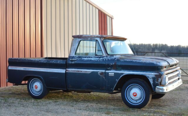 Chevrolet C-10 1966 image number 25