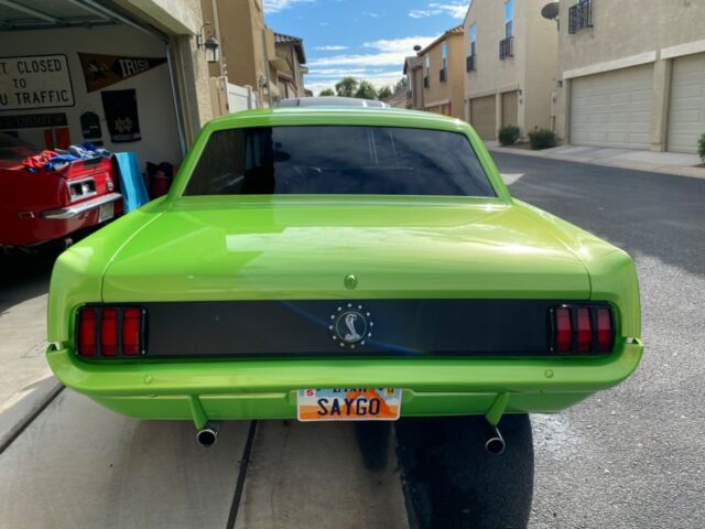 Ford Mustang 1965 image number 13