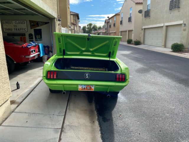 Ford Mustang 1965 image number 26