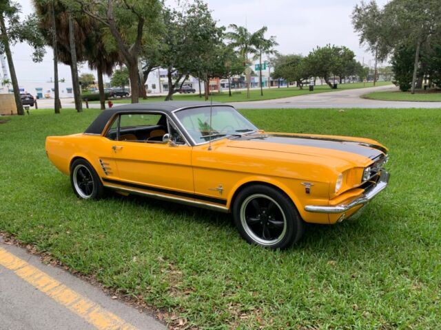 Ford Mustang 1966 image number 11