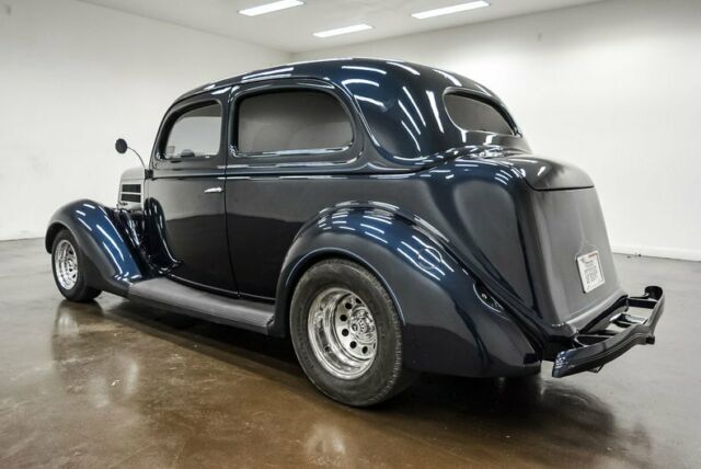 Ford Coupe 1936 image number 28