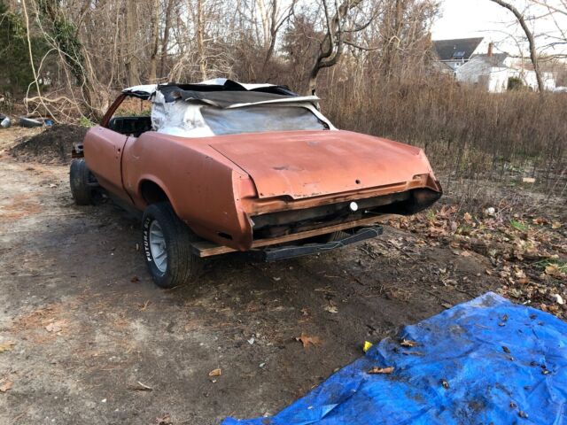 Oldsmobile Cutlass 1971 image number 27