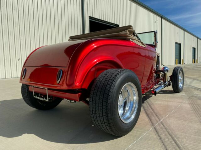 Ford MODEL STREET ROD HOT ROD SHOW CAR 1932 image number 29