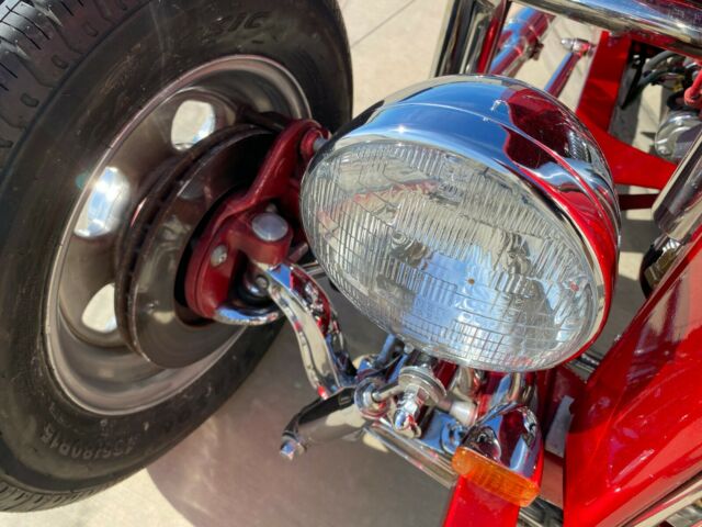 Ford MODEL STREET ROD HOT ROD SHOW CAR 1932 image number 34