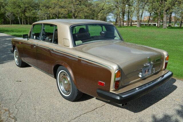 Rolls-Royce Silver Shadow 1977 image number 6