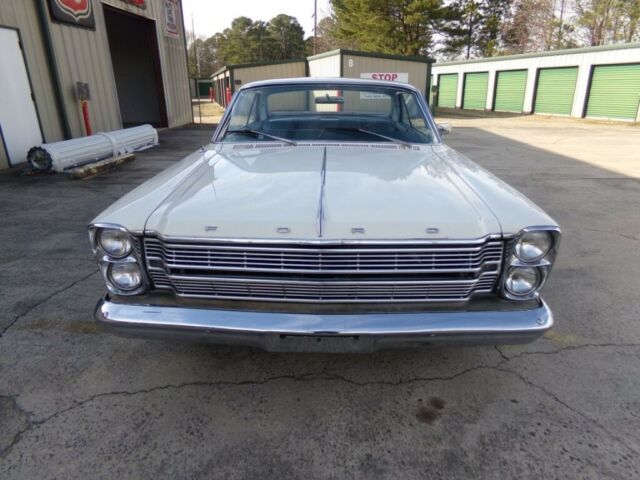 Ford Galaxy 500 1966 image number 30