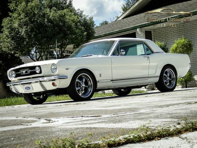 Ford Mustang 1966 image number 24