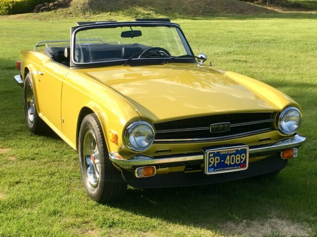 Triumph TR-6 1975 image number 0