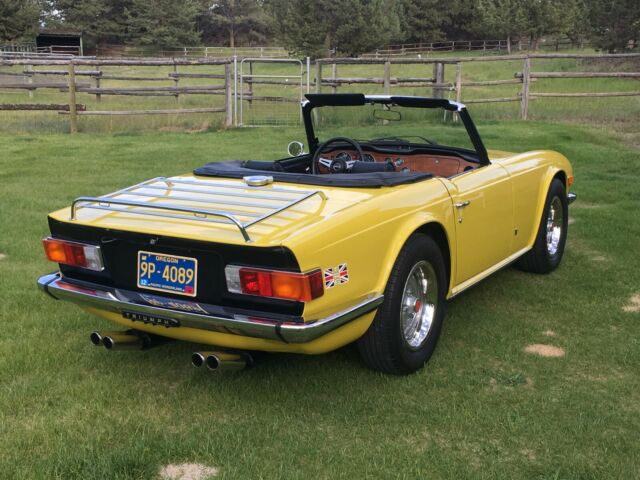 Triumph TR-6 1975 image number 21