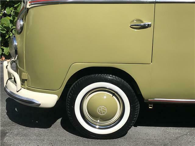 Volkswagen Bus/Vanagon 1974 image number 6