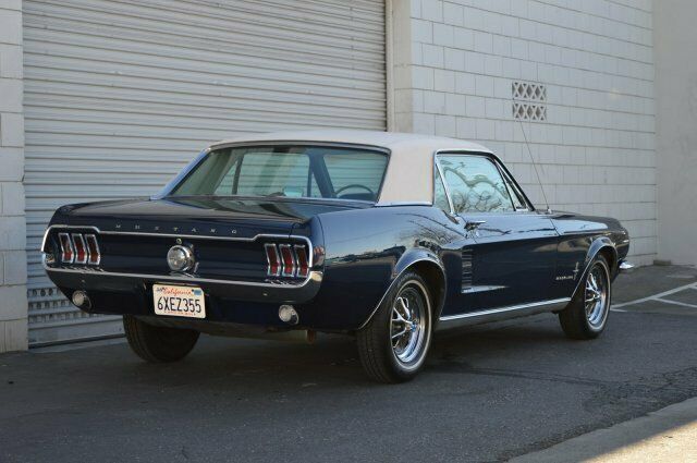 Ford Mustang 1967 image number 17