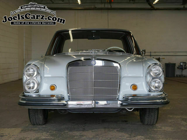 Mercedes-Benz 250 SE 1968 image number 1