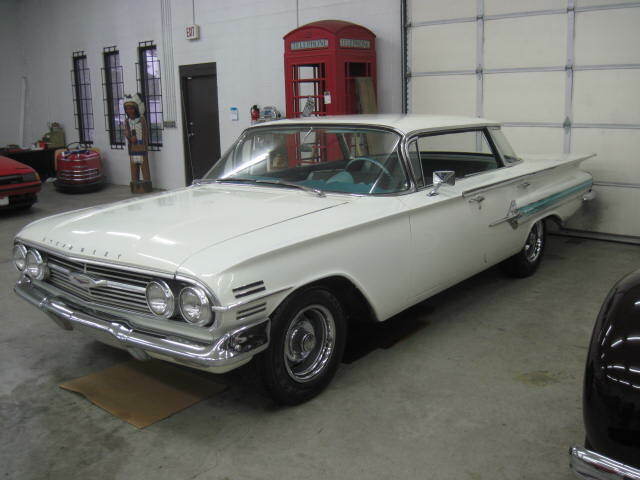 Chevrolet Impala 1960 image number 0