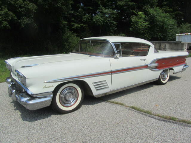 Pontiac Bonneville 1958 image number 29