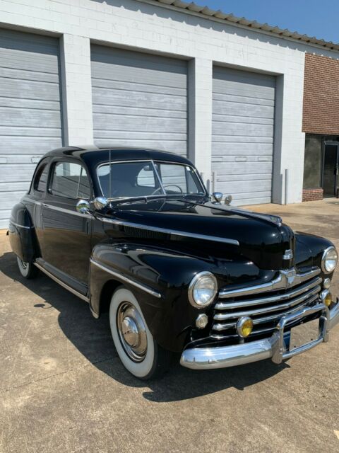 Ford Super Deluxe 1947 image number 29