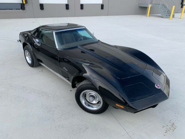 Chevrolet Corvette 1973 image number 11