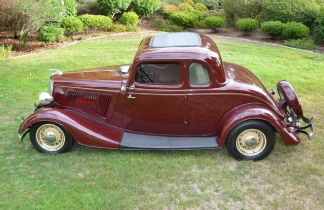 Ford Coupe Custom, Henry Ford 1934 image number 28