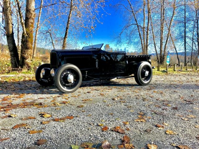 Ford Roadster Pick Up 1932 image number 15