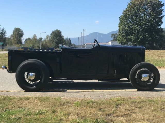 Ford Roadster Pick Up 1932 image number 7