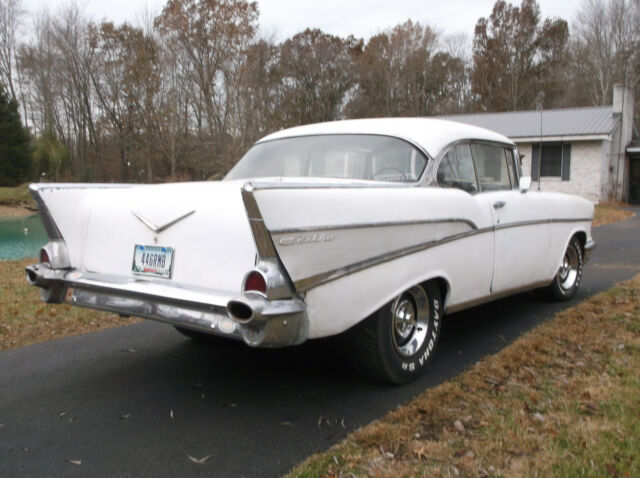 Chevrolet Bel Air/150/210 1957 image number 26